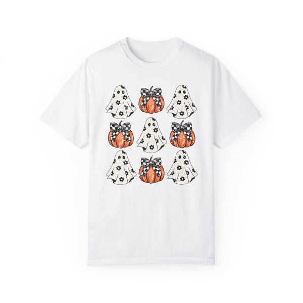 Pumpkins and Ghosts Halloween Comfort Colors Unisex Garment-Dyed T-shirt