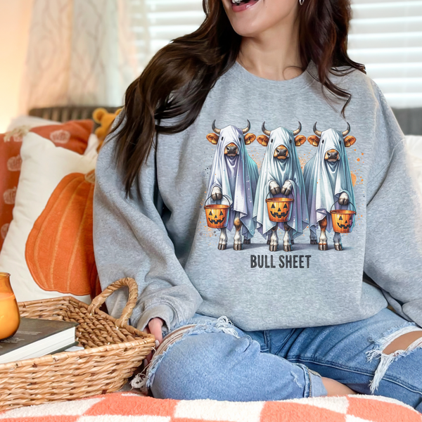 Bull Sheet Halloween Unisex Heavy Blend Crewneck Sweatshirt