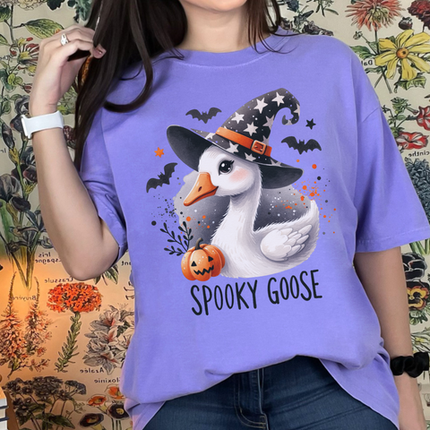 Spooky Goose Halloween Comfort Colors Unisex Garment-Dyed T-shirt