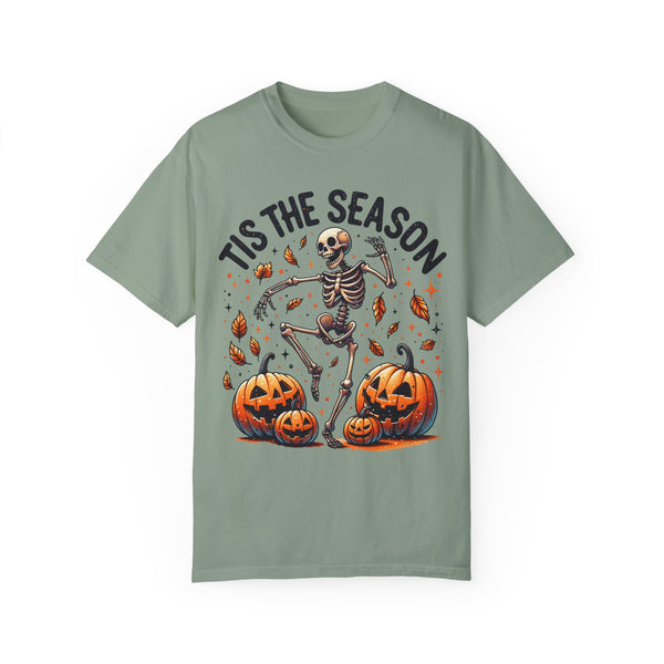 Tis the Season Skeleton Dancing Halloween Autumn Leaves Comfort Colors Unisex Garment-Dyed T-shirt