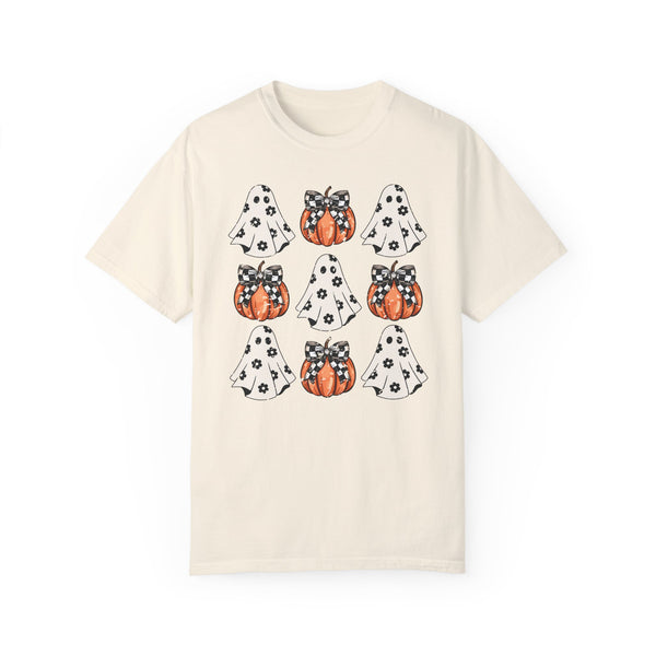 Pumpkins and Ghosts Halloween Comfort Colors Unisex Garment-Dyed T-shirt