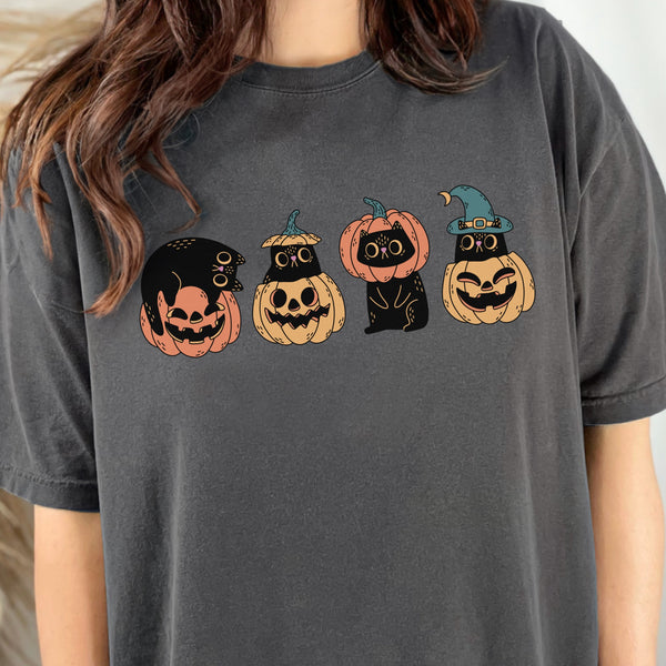 Black Cat Halloween Pumpkins Comfort Colors Unisex Garment-Dyed T-shirt